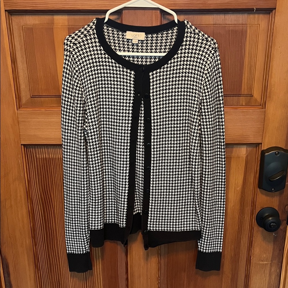 LOFT Black and White Houndstooth Cardigan
